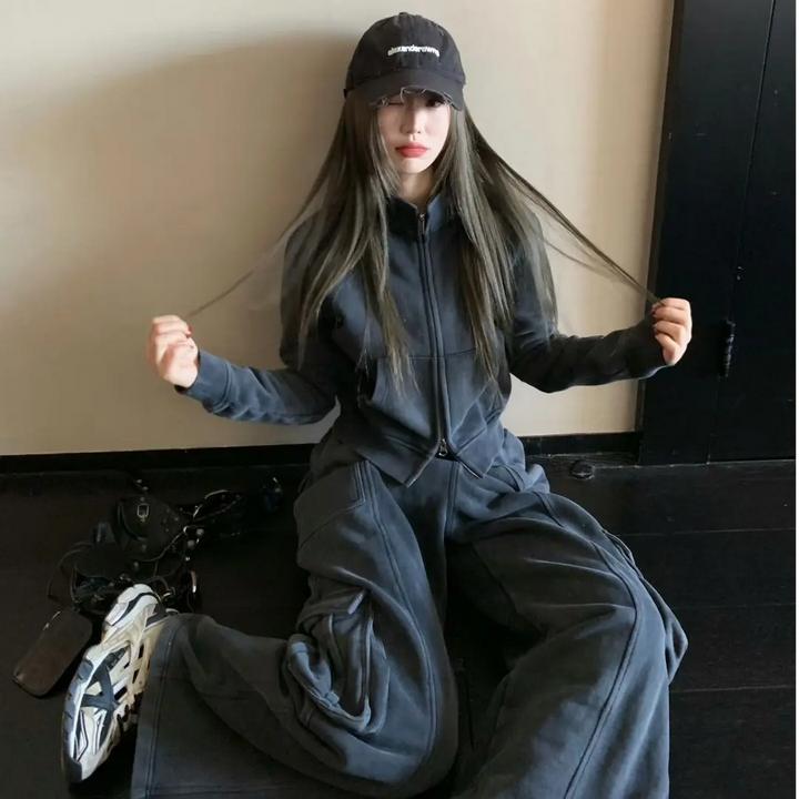 2025秋冬新款慵懒风宽松休闲直筒阔腿工装裤套装女卫衣外套两件套