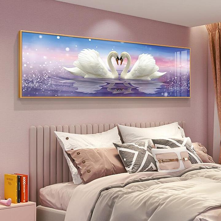 幸福天鹅卧室床头装饰画轻奢高级感背景墙壁画横版好寓意沙发挂画