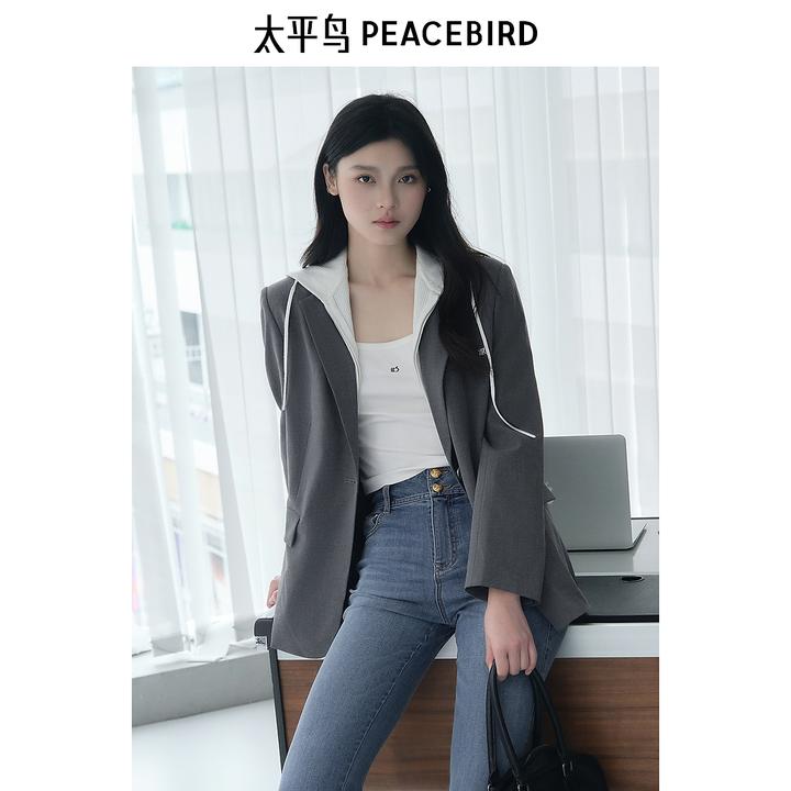 太平鸟女装2025年秋季假两件拼接西装A1BAE3385