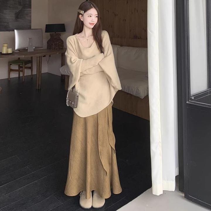 慵懒风蝙蝠袖宽松长袖针织衫氛围感飘带半身裙女秋季新款时尚套装
