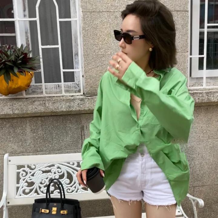 白色高腰显瘦超短热裤女2025夏季新款韩系慵懒风宽松防晒衬衫上衣