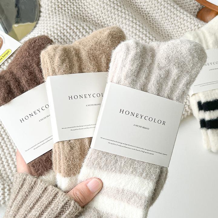 水貂绒厚袜子女中筒秋冬季加绒加厚睡眠月子袜毛绒长筒韩版日系潮