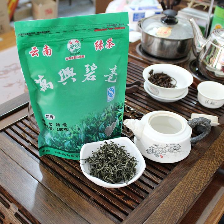 2025新茶云南茶叶绿茶大叶种茶施甸万兴碧毫特级烘青茶100克袋装