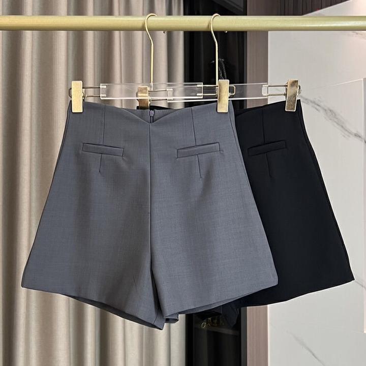 z立裁高腰a字西装短裤女时尚百搭修身显瘦短裤女万能小黑裤女