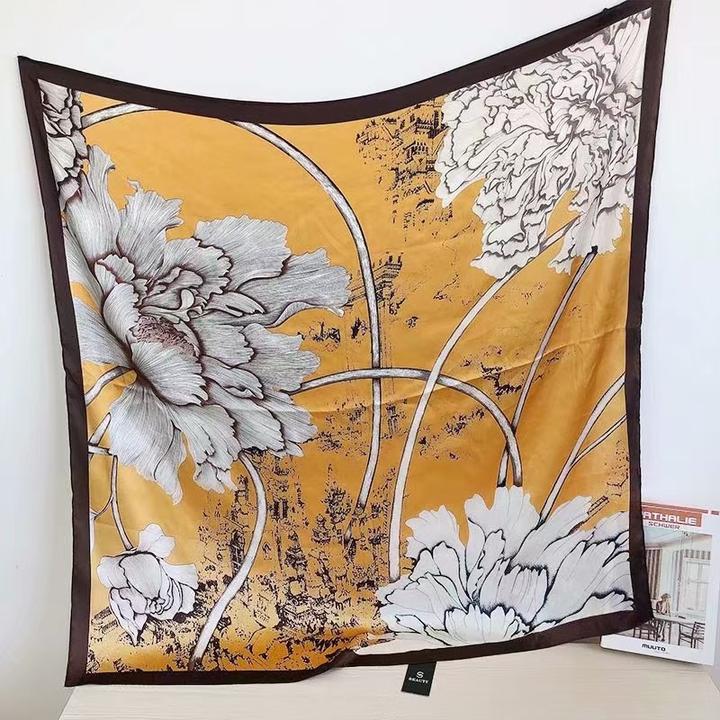 花开富贵典雅黄百搭90丝缎大方巾披肩优雅轻奢女神气质丝巾