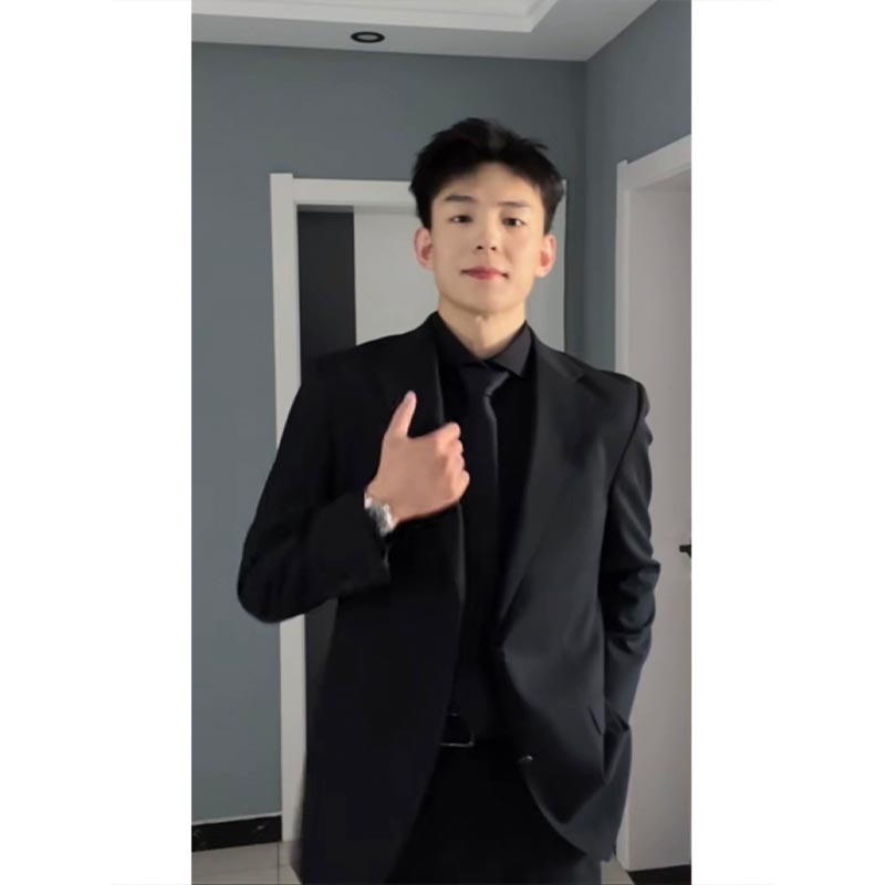 潮牌男装黑色百搭西装外套男士春秋款高级感痞帅穿搭休闲西服夹克