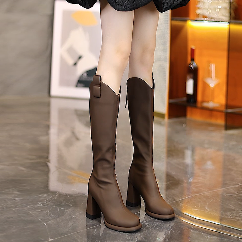 棕色不过膝高跟长靴女秋冬新款圆头粗跟时装靴后拉链百搭高筒靴子