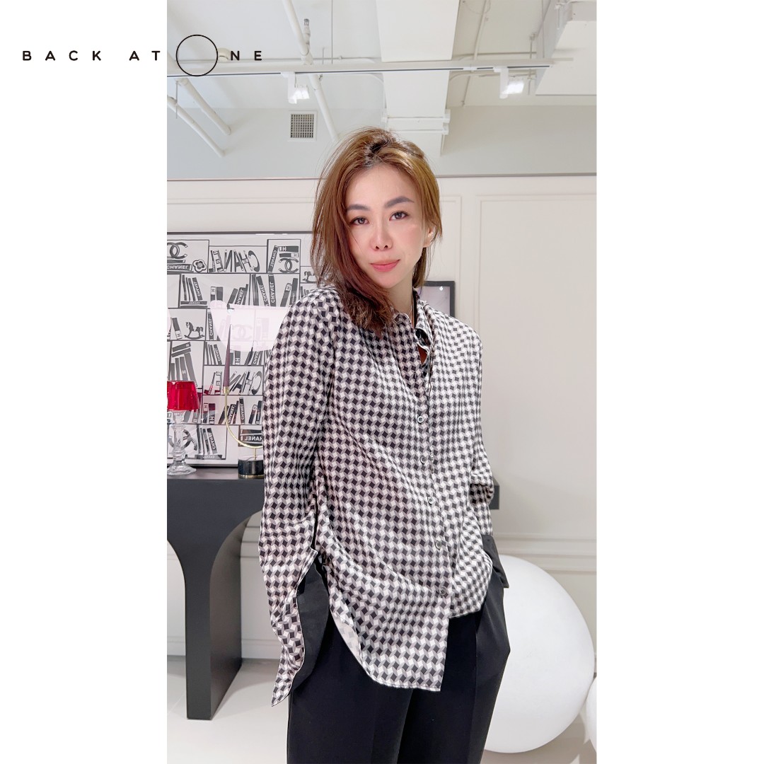 BackAtOne  "简雅美学"立体黑白格纹印花气质衬衫  BAO-22AW-W136