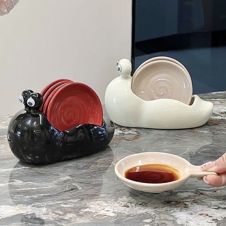 创意蜗牛蘸料碟陶瓷味碟家用厨房调料调味碟火锅醋碟桌面装饰摆件
