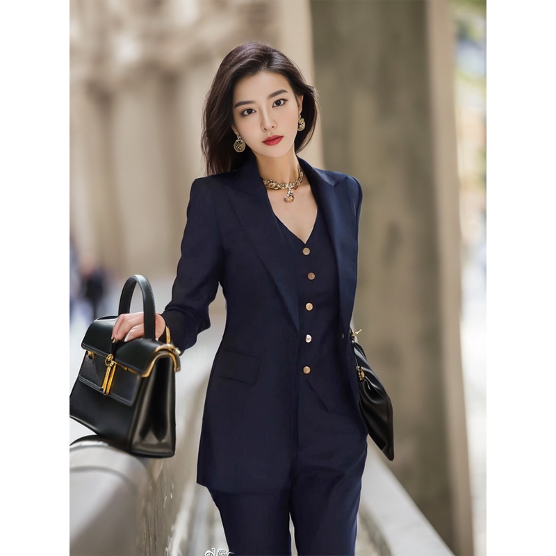 端庄大气女装西装外套马甲套装西服女高级感上班服盐系穿搭三件套