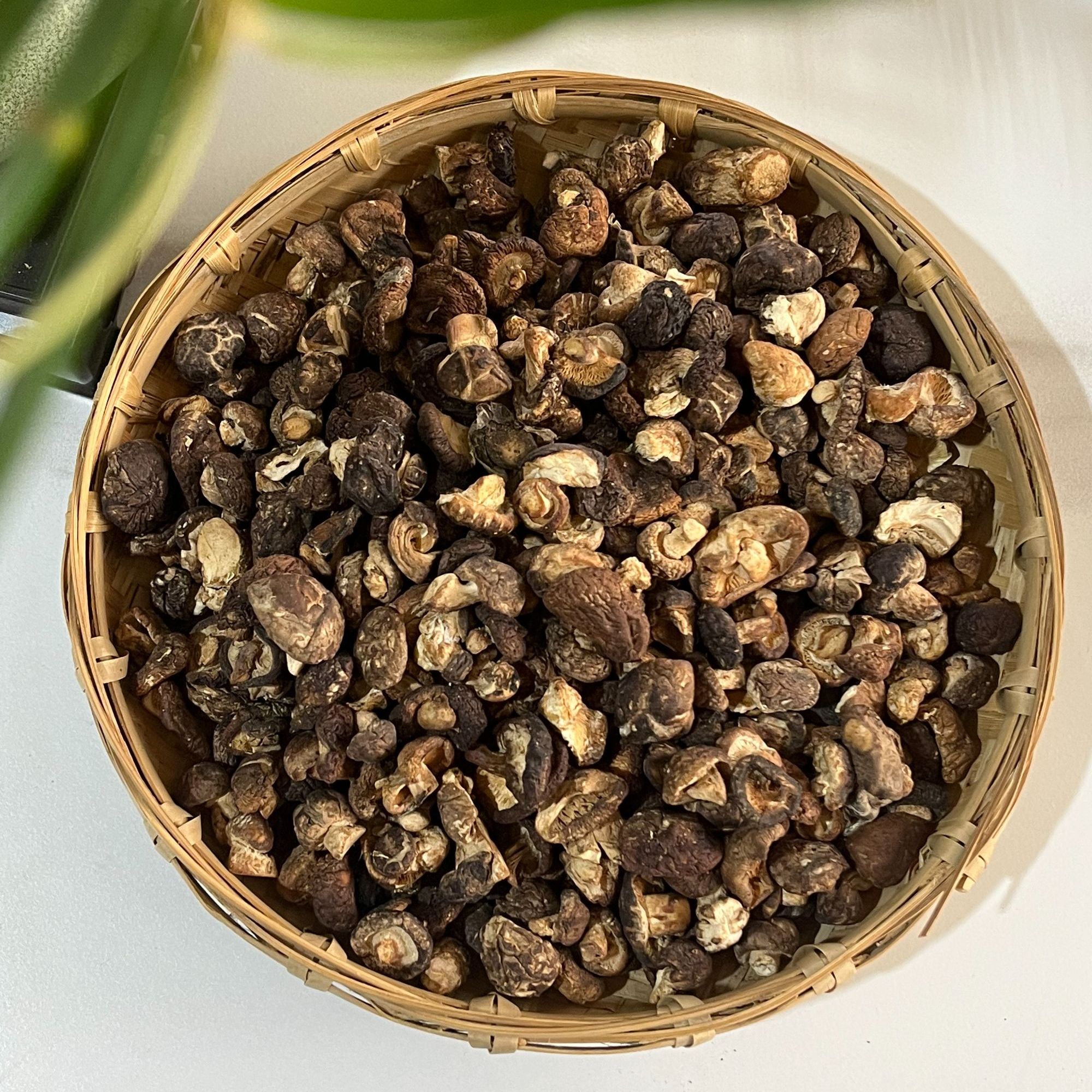 【阿牛】 小香菇煲汤炒菜