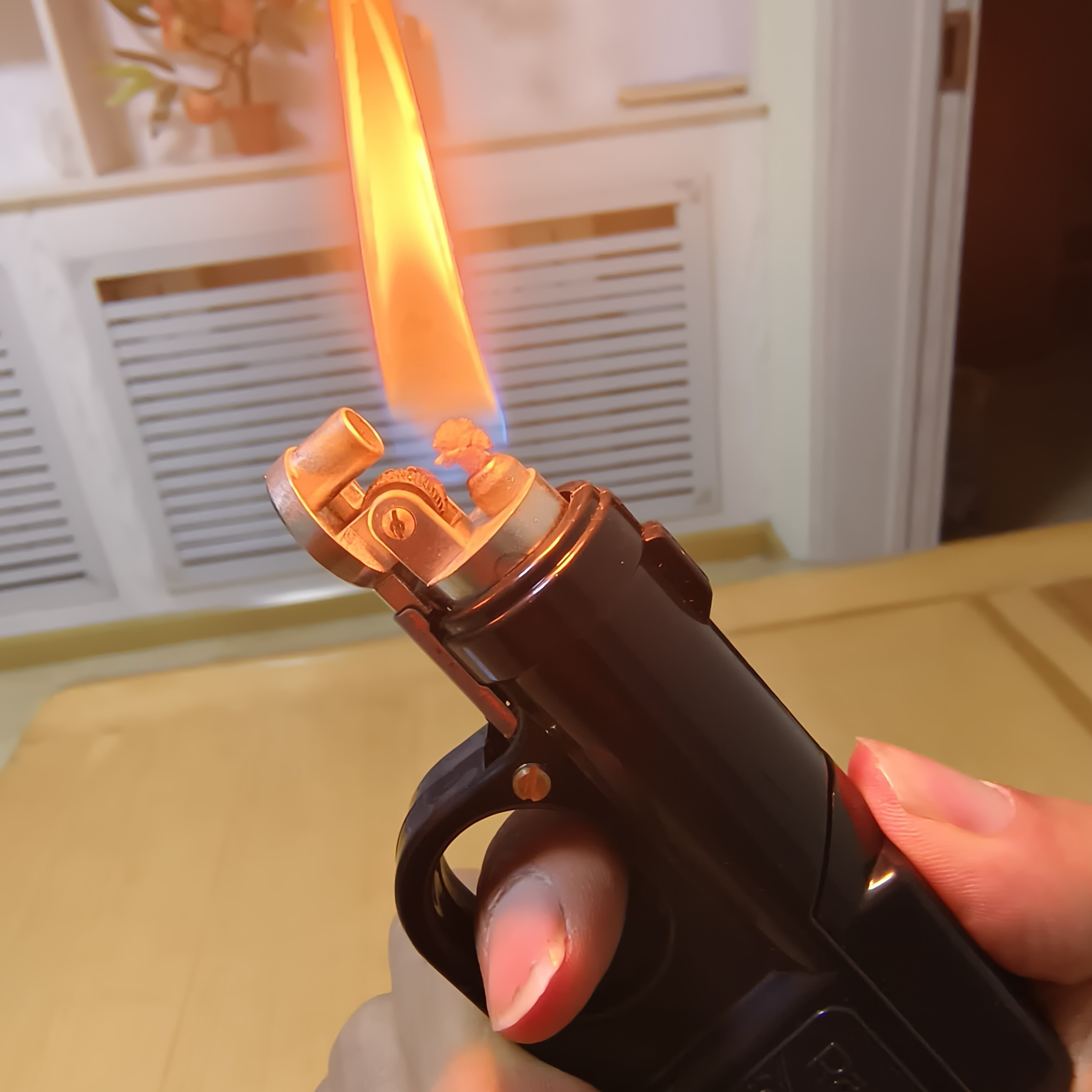 高档原装网红个性创意黑色点烟器多功能时尚烟盒点火煤油打火机