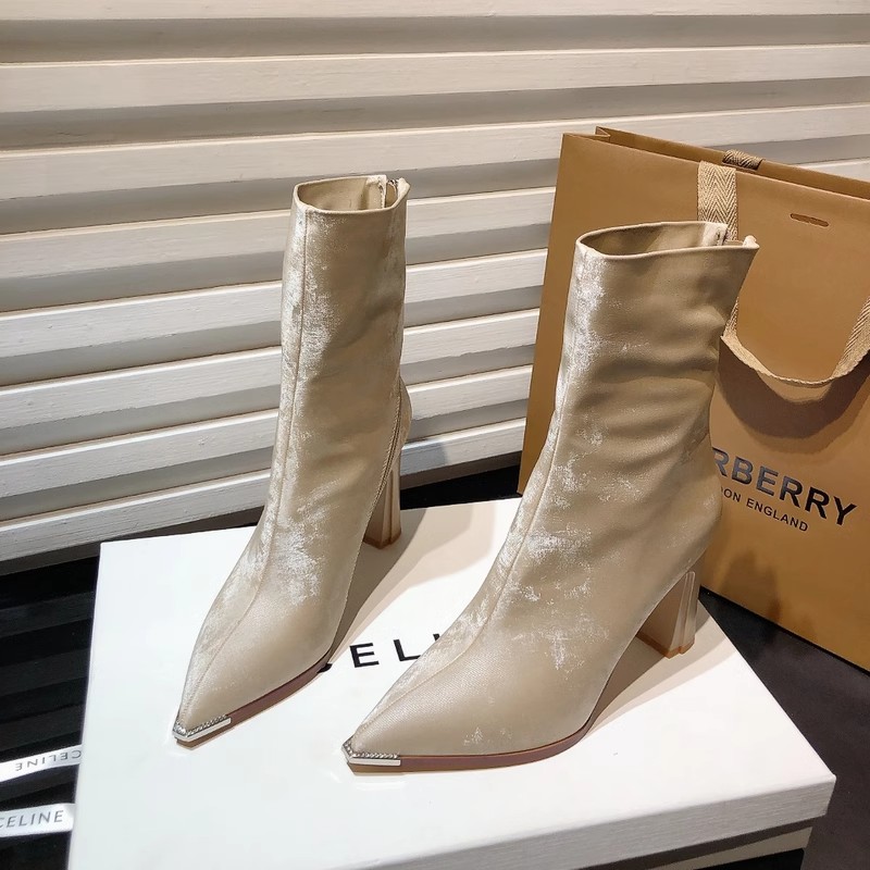 杏色高跟时装靴女2024新款法式尖头高跟瘦瘦靴粗跟短筒靴保暖棉靴