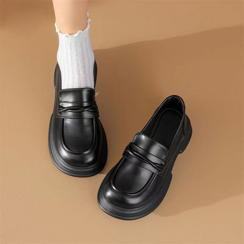 黑色乐福鞋春秋季英伦风小皮鞋2026新款学院风小单鞋厚底乐福鞋女
