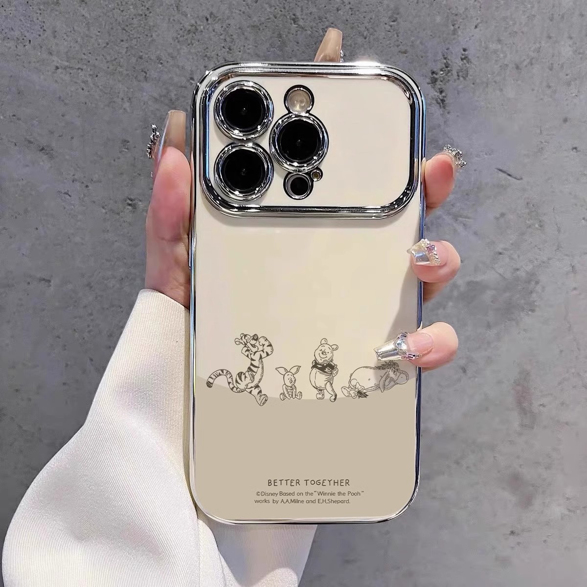 维尼熊适用iphone15手机壳苹果16皮杰猪14新款13跳跳虎11网红卡通