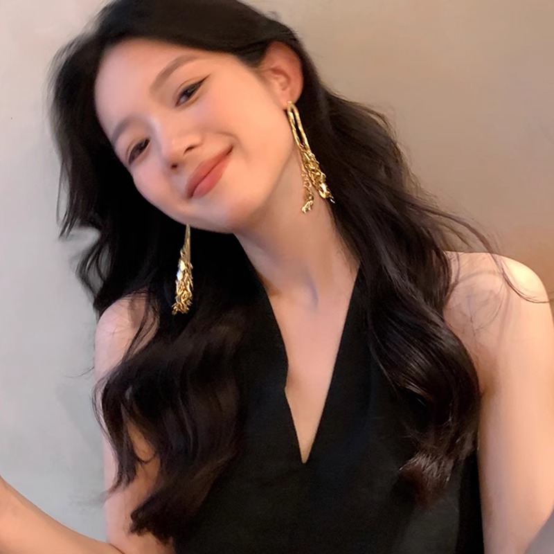 铜合金耳饰 金色长款流苏耳环女轻奢高级感耳钉独特气质显瘦耳饰