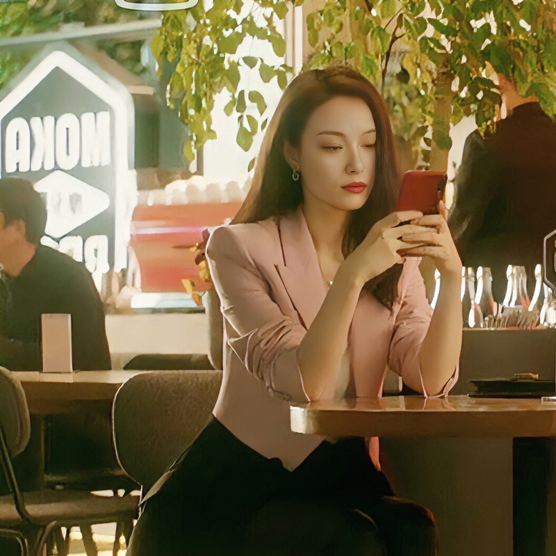 朱锁锁倪妮同款西服小众藕粉色拼接高级感时尚短款西装外套女春秋