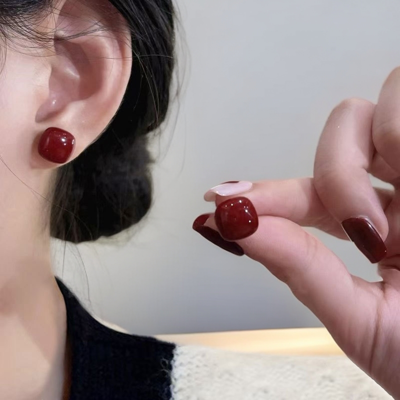 合金耳饰 雅丹风时尚耳饰气质方糖耳钉安哥拉红耳环新年红色耳钉