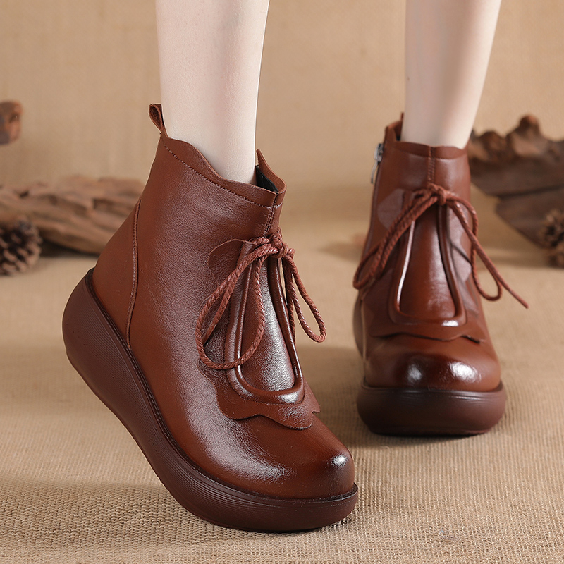 秋冬新款女靴软皮短靴女士厚底松糕鞋棉鞋复古坡跟马丁靴女鞋靴子