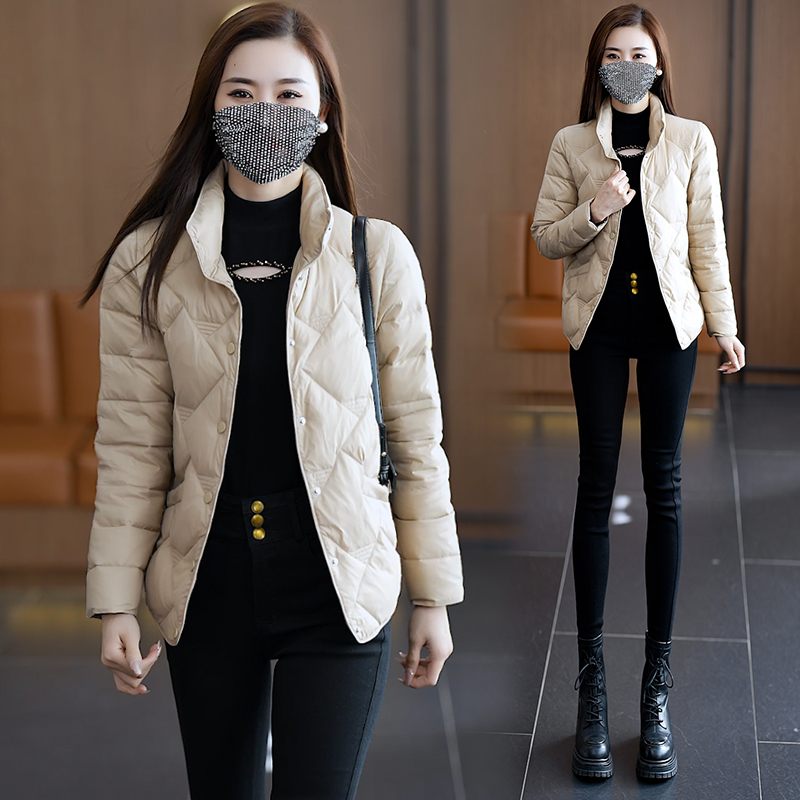 棉服女秋冬款2024年新款冬季棉衣短款夹棉外套时尚保暖轻薄小棉袄