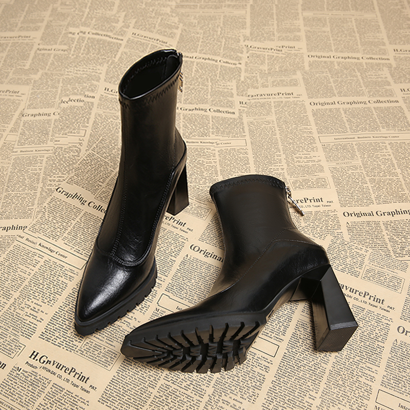 黑色真羊皮法式高跟靴子女秋冬季瘦瘦靴尖头粗跟短靴小个子马丁靴