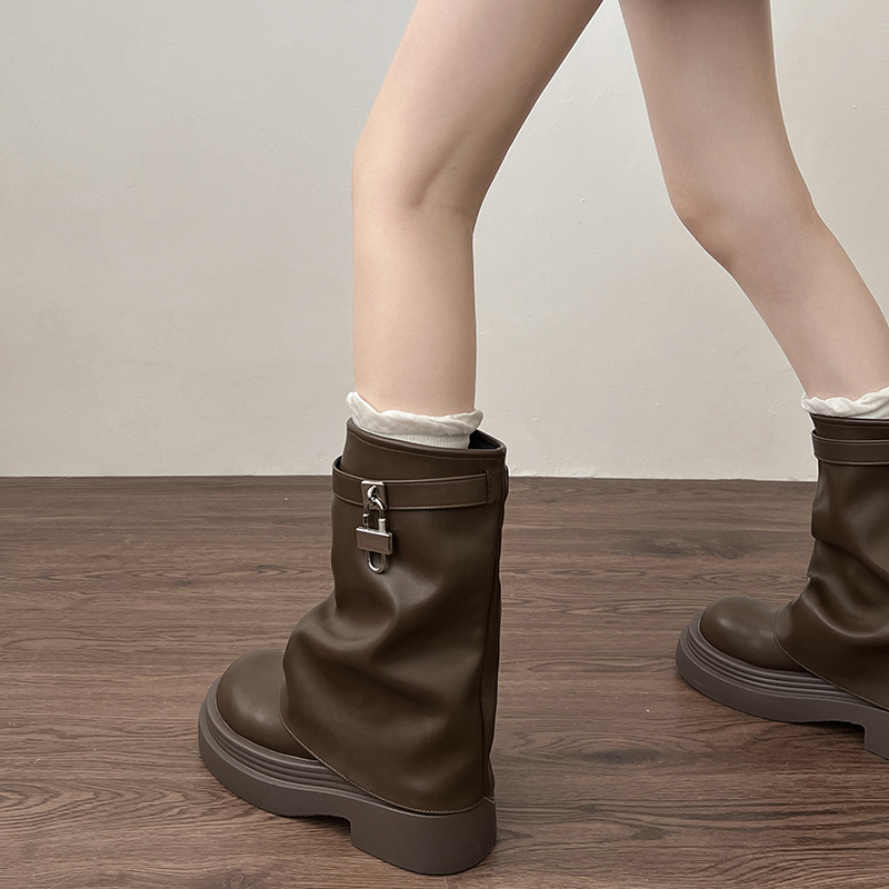 南在南方棕色复古粗跟厚底马丁靴女款2025新款秋季英伦风裤管靴子