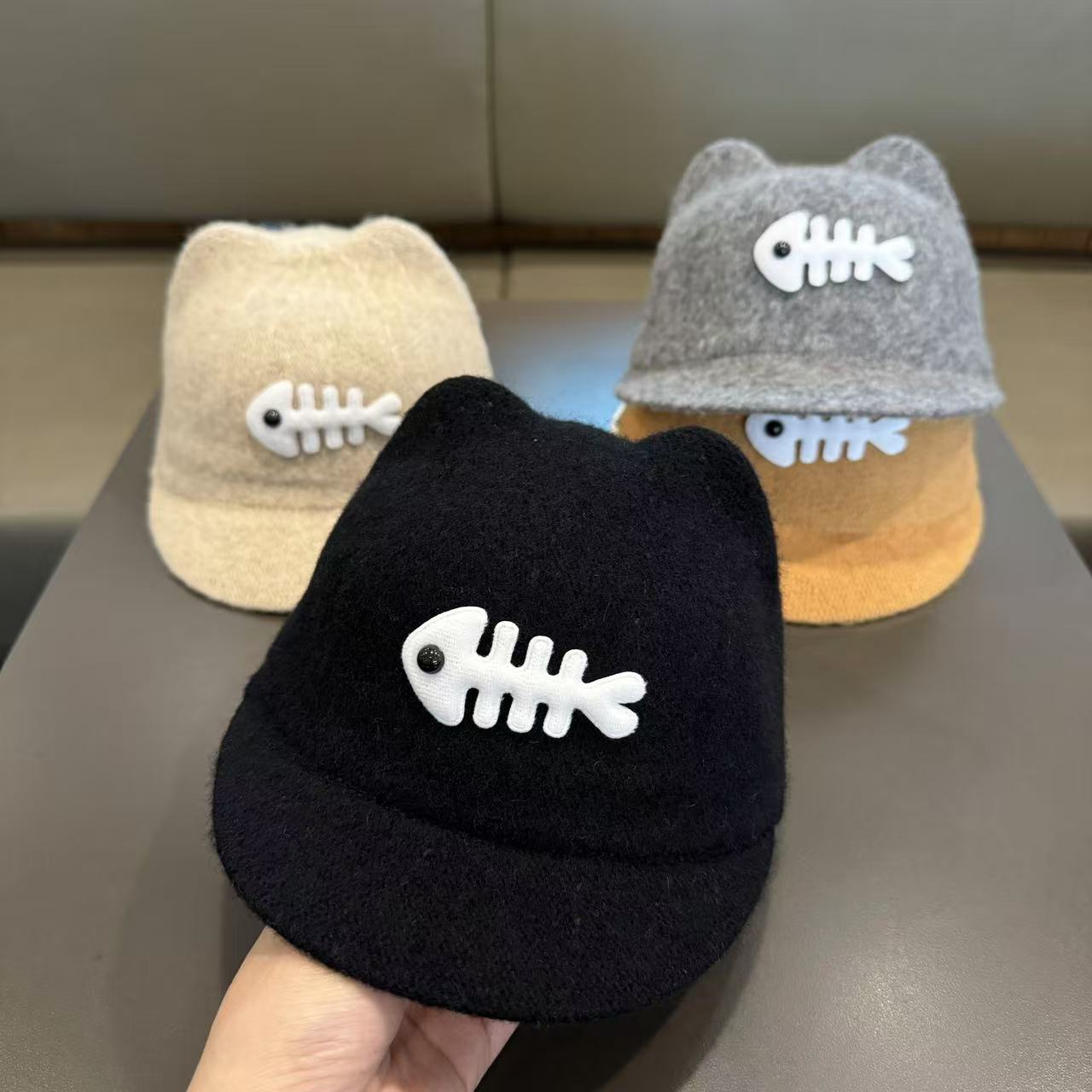 儿童帽子秋冬款可爱宝宝鸭舌帽男童女童保暖休闲宝宝毛呢马术帽冬