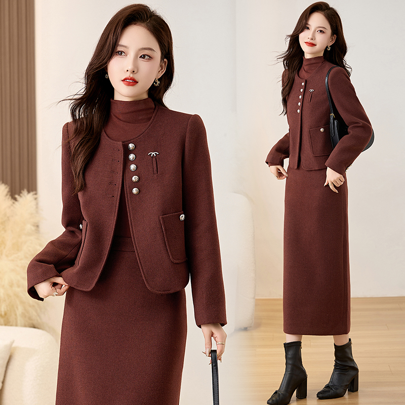 法式小香风毛呢套装裙女2025春秋新款时尚气质名媛风半身裙三件套