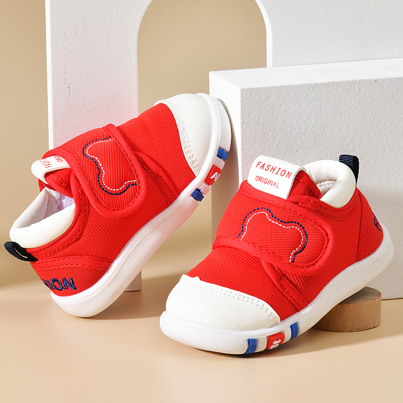 春季新款轻便软底学步鞋宝宝0一1-3岁婴幼儿男童春秋季防滑透气鞋