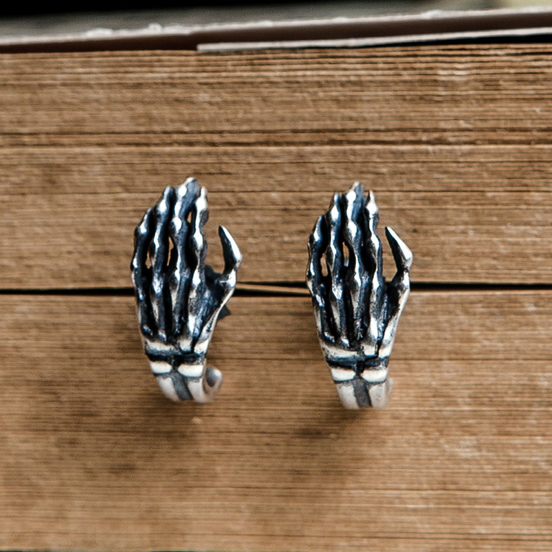 925银耳饰 个性小众哥特式手骨痞帅男生耳钉高品质朋克风女士银饰
