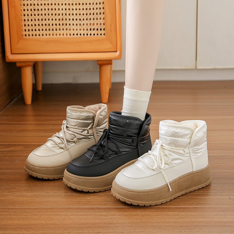 雪地靴女2024冬季新款韩版百搭厚底休闲棉鞋女加绒加厚增高时尚潮