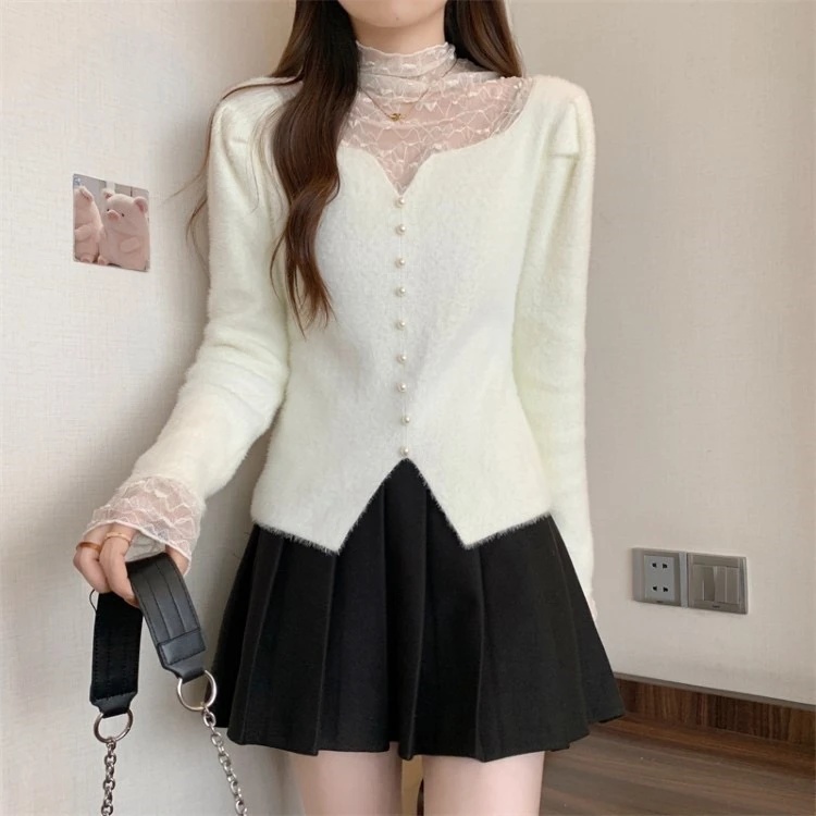 2025秋冬新款法式蕾丝拼接设计感气质修身显瘦长袖针织衫内搭上衣