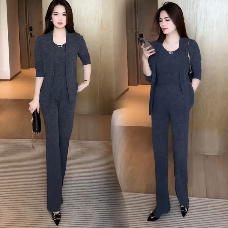 时尚套装女2025秋新款洋气气质长袖休闲外套百搭背心直筒裤三件套