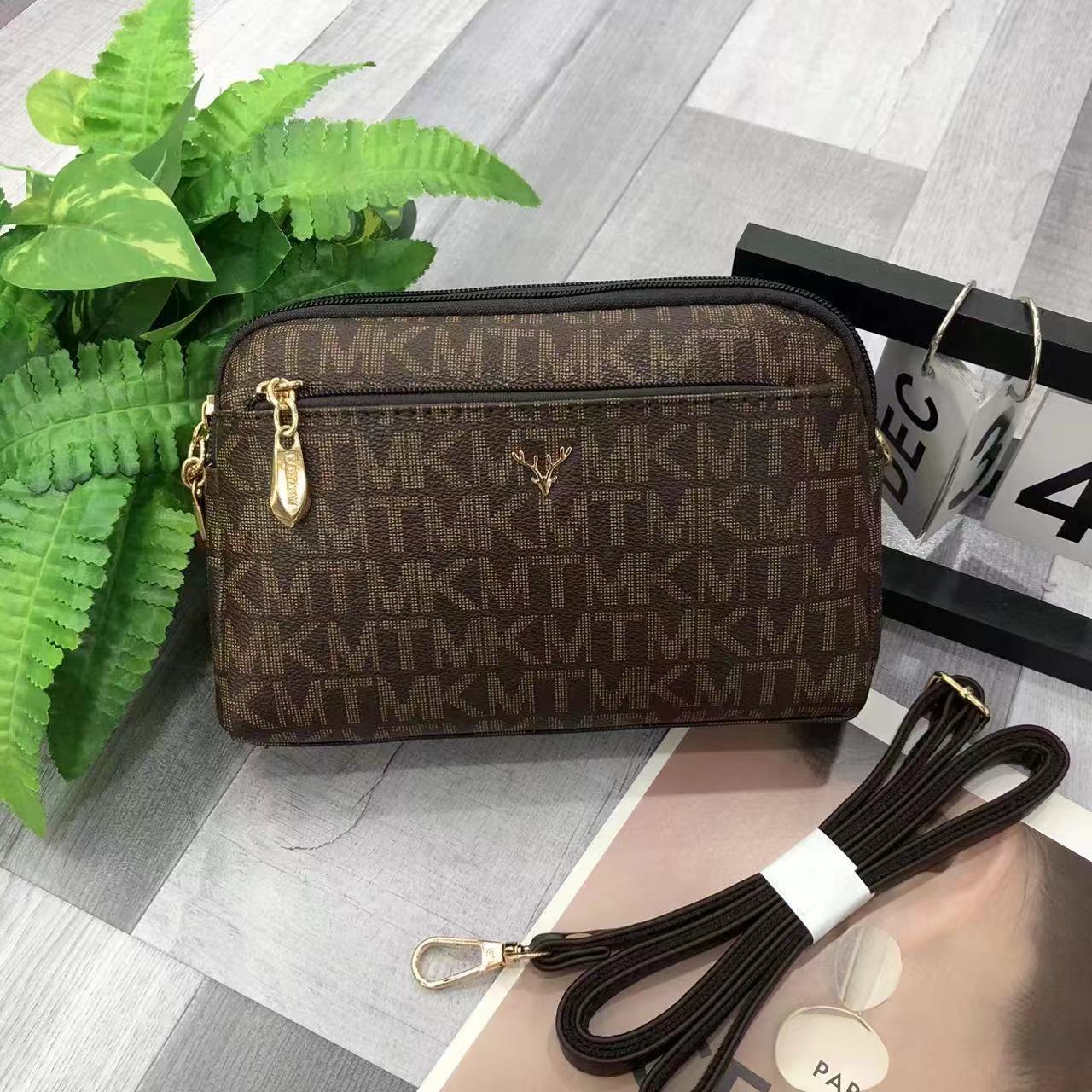 精点时尚妈妈包～麦Km