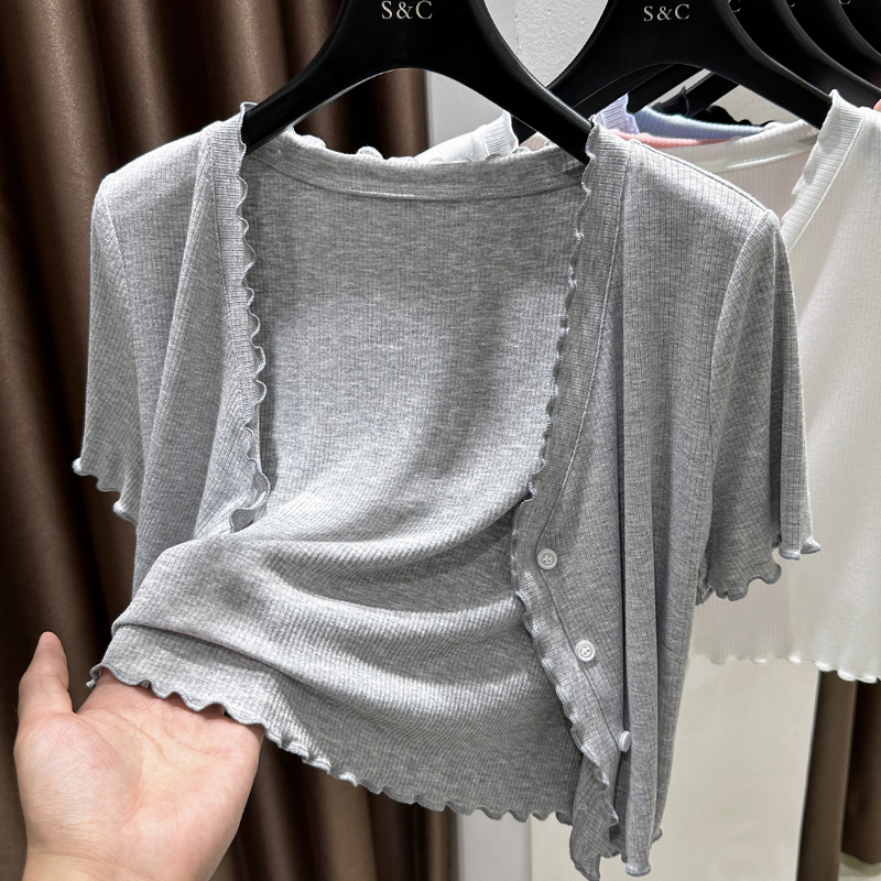 V领配吊带裙外搭灰色短袖小开衫上衣女设计感小众2025新款针织衫