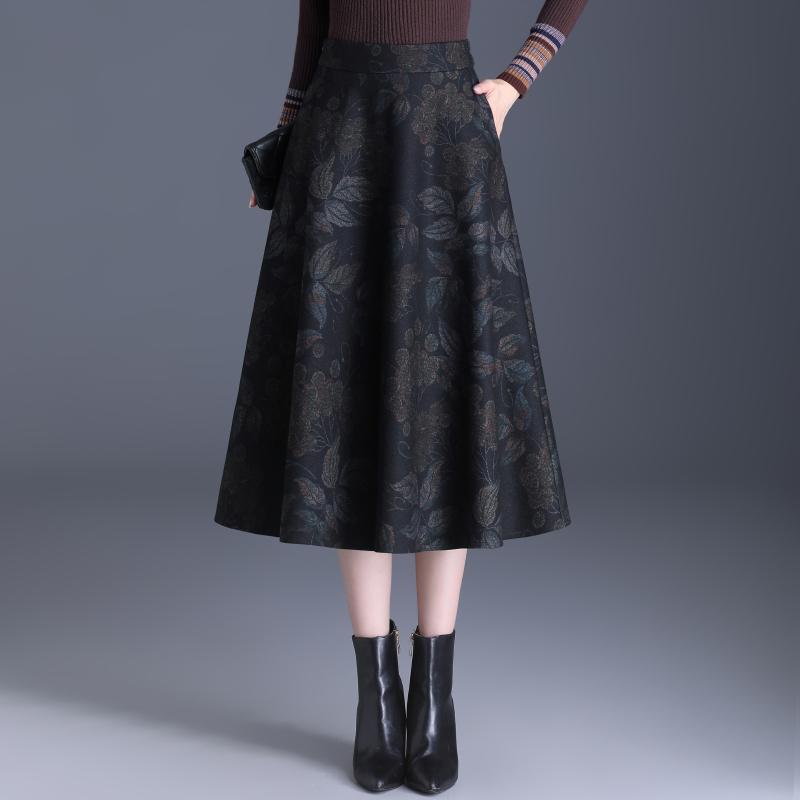毛呢半身裙女A字裙秋冬季气质高腰印花伞裙显瘦中长款百褶妈妈裙