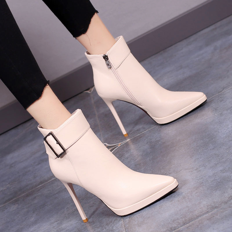 高跟鞋女秋冬2025爆款性感尖头短靴女细跟皮带扣马丁靴网红瘦瘦靴