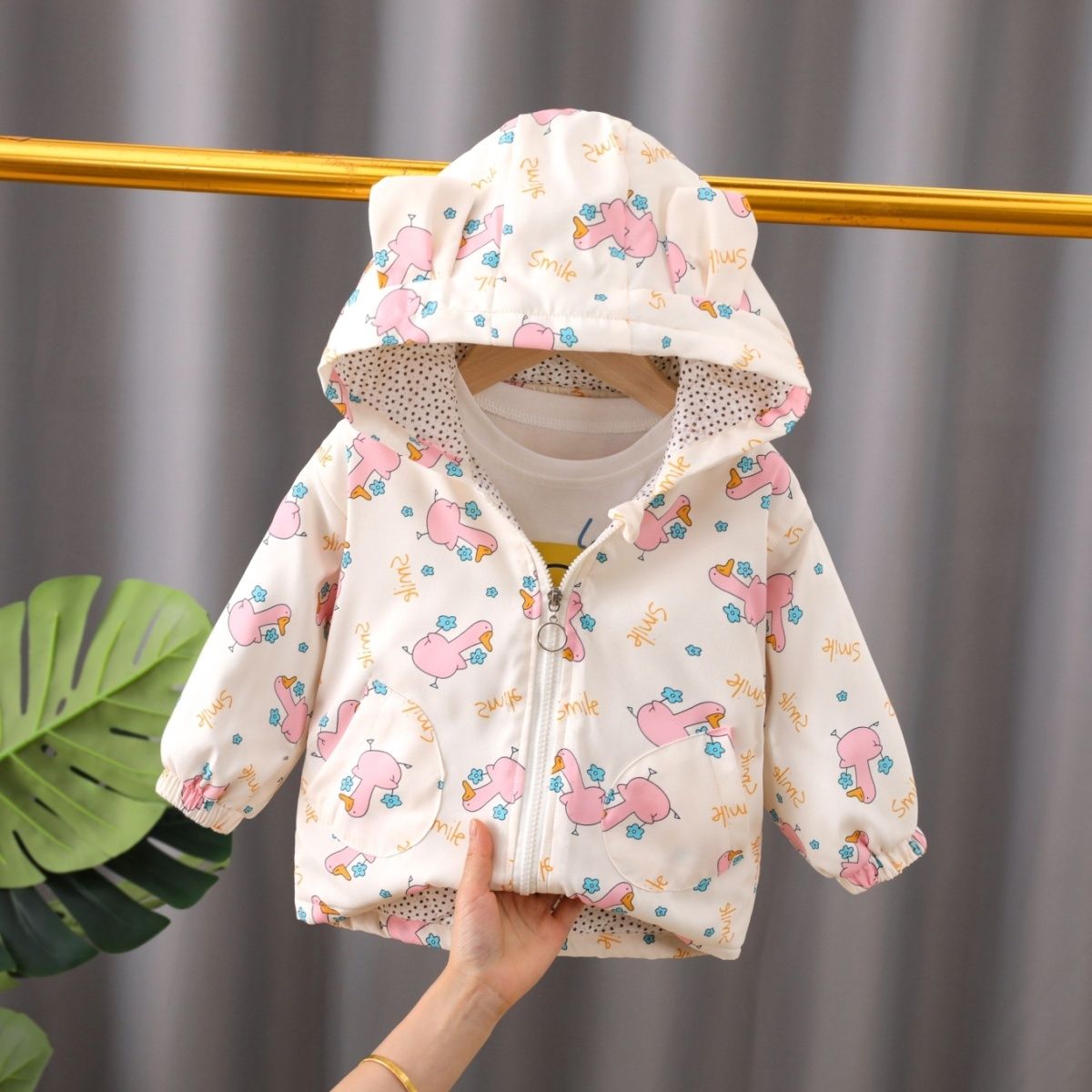 儿童外套女童2025新款爆款夹棉秋冬加厚保暖女童新款秋装春秋外穿