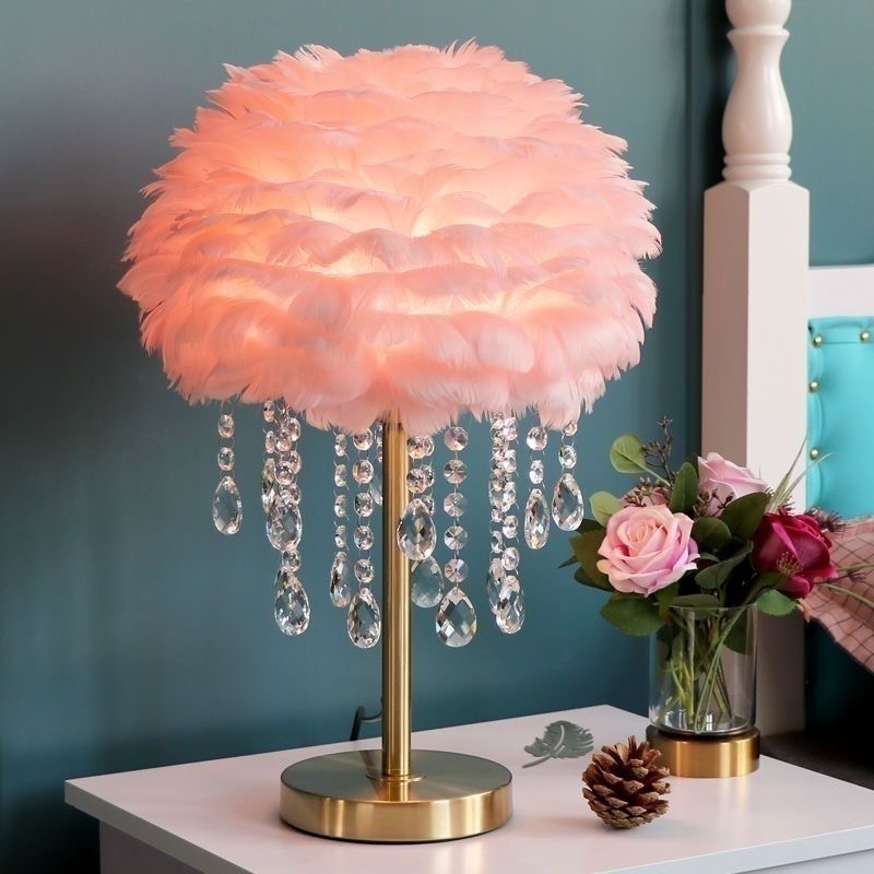 水晶羽毛台灯轻奢创意简约主卧客厅欧式羽毛灯少女时尚风格爱意礼