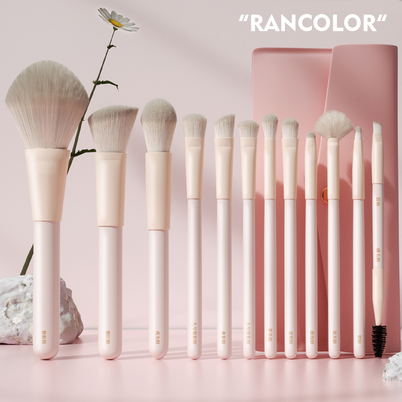 化妆刷套装软毛散粉眼影腮红细节修容高光遮瑕鼻影唇刷子全套工具