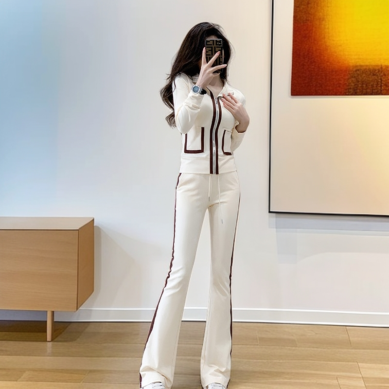 洋气休闲套装女春秋小立领卫衣外套运动服高腰微喇叭裤修身两件套