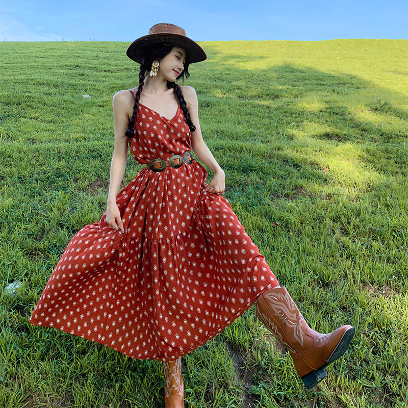 夏季女装连衣裙韩版波西米亚宽松大码气质去新疆必买的5件衣服