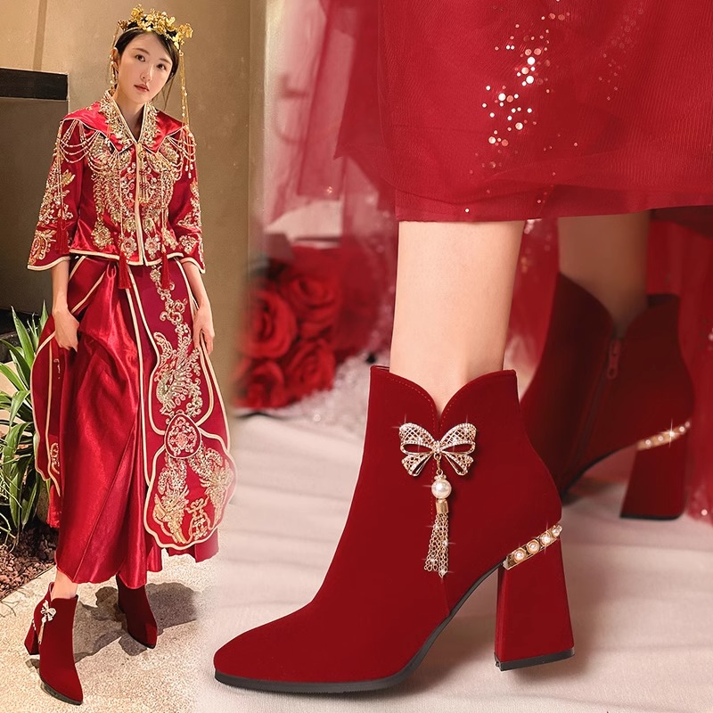冬季婚鞋女2023新款粗跟新娘结婚靴子秀禾婚纱两穿红色高跟鞋短靴