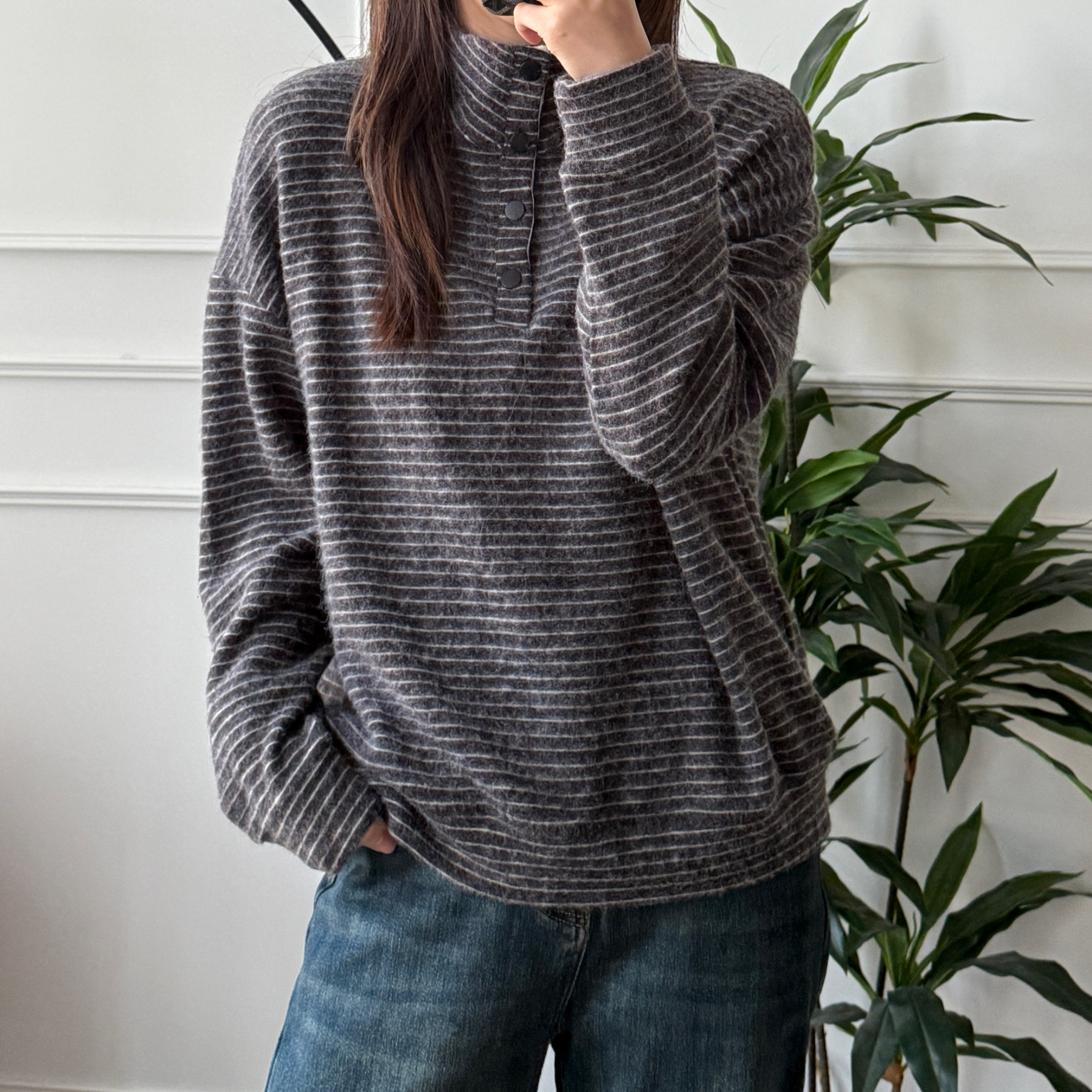 美亚恩NANA【自由派】立领排扣条纹磨毛长袖上衣女宽松显瘦A0999