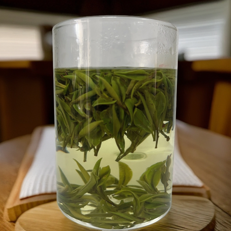 手采澧县杨家坊绿茶（一芽一叶云峰）