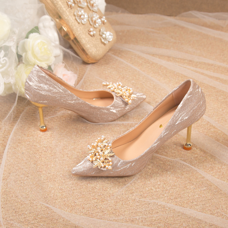 香槟色高跟女礼服水晶鞋2025年新款主婚纱婚鞋推荐新娘结婚鞋子