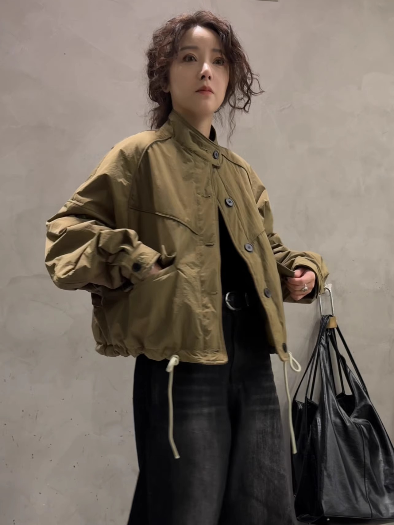 欧货夹棉外套女高级感宽松立领夹克2025秋冬新款休闲短款保暖棉衣