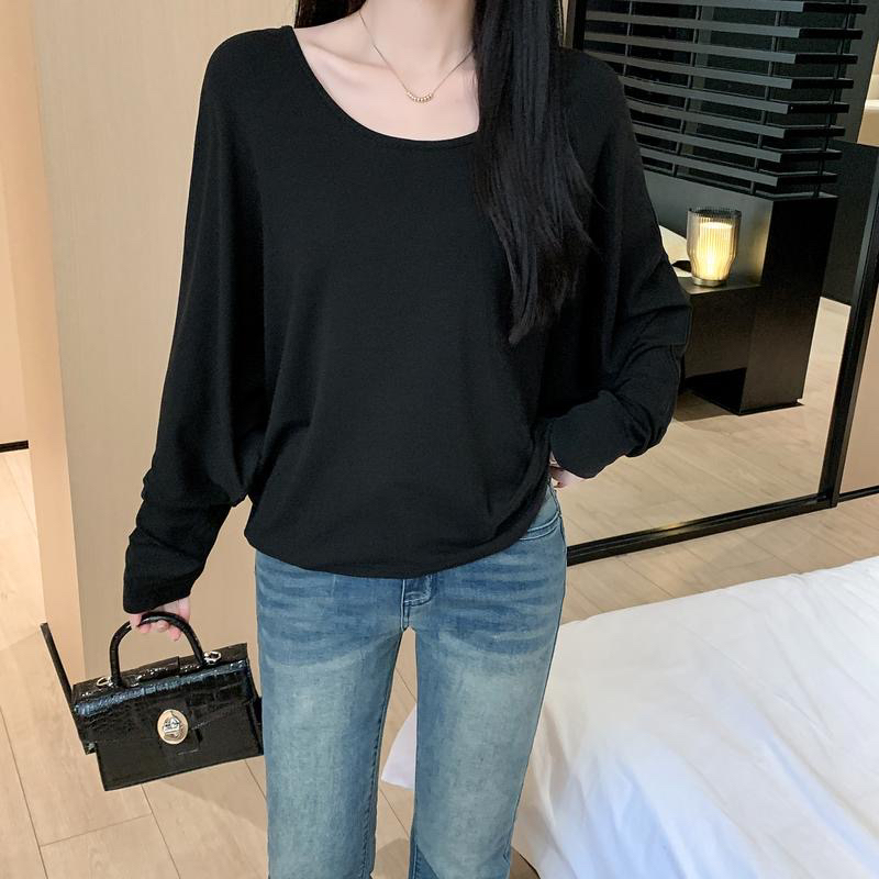 年谜蝙蝠袖U领t恤女长袖秋季2024宽松显瘦内搭设计感纯欲风打底衫