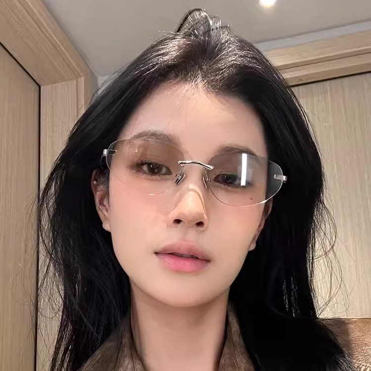 欧美复古椭圆无框墨镜女款2025新款防紫外线银色太阳眼镜辣妹y2k