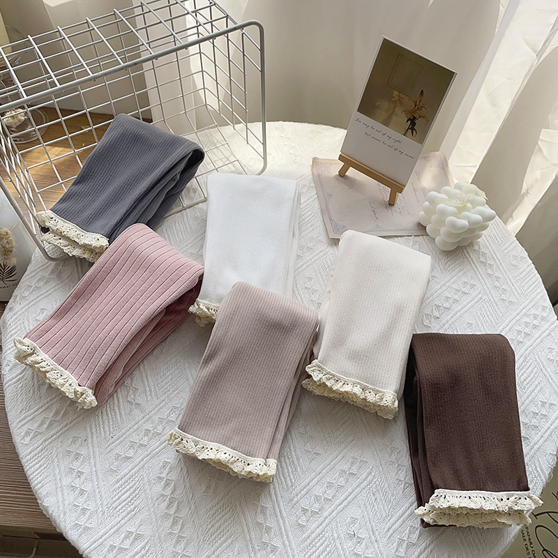 女童百搭2025秋冬款儿童柔软花边蕾丝打底裤女宝宝弹力修身小脚裤